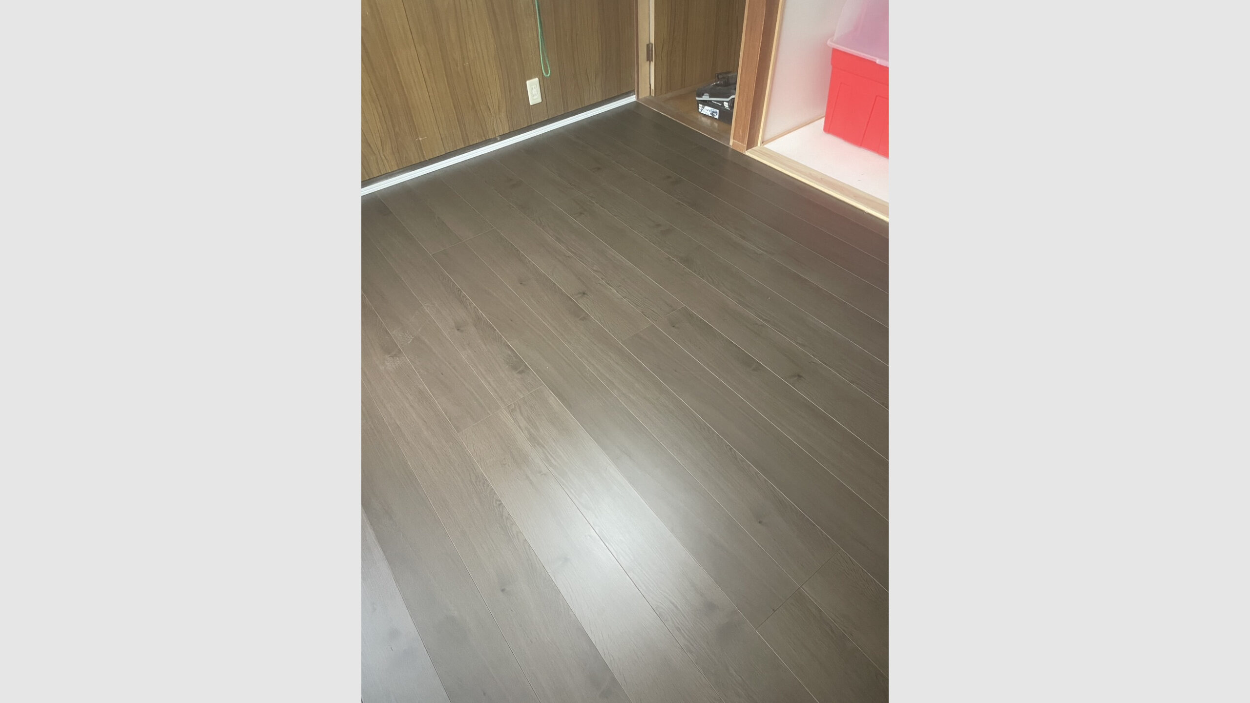 床張り替え・押入れ解体&可動棚造作工事
